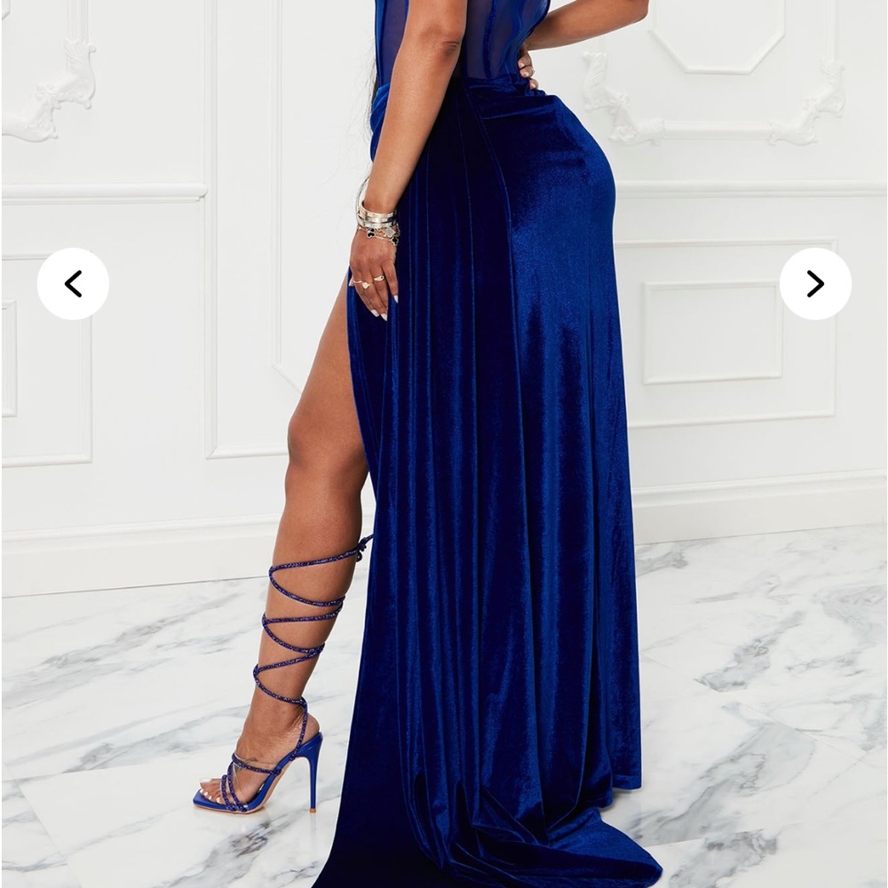 Elegant Blue Velvet Gown